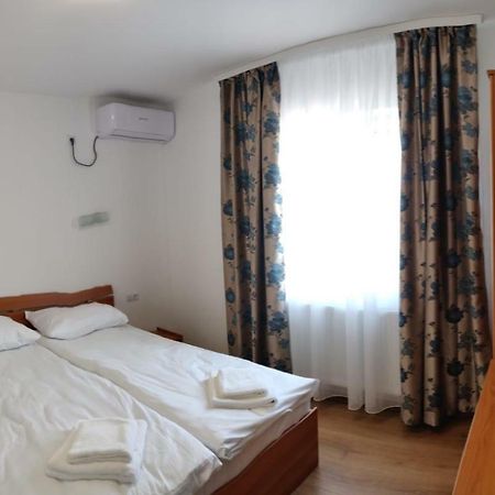 Pensiunea Gloria Băile Felix Extérieur photo