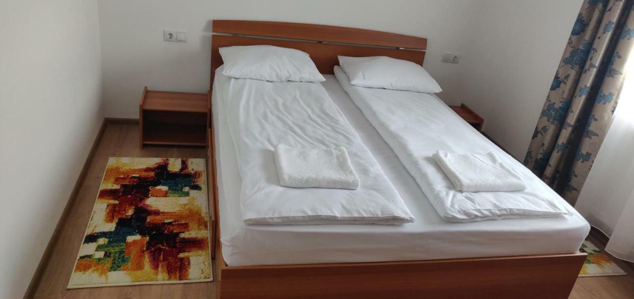 Pensiunea Gloria Băile Felix Chambre photo